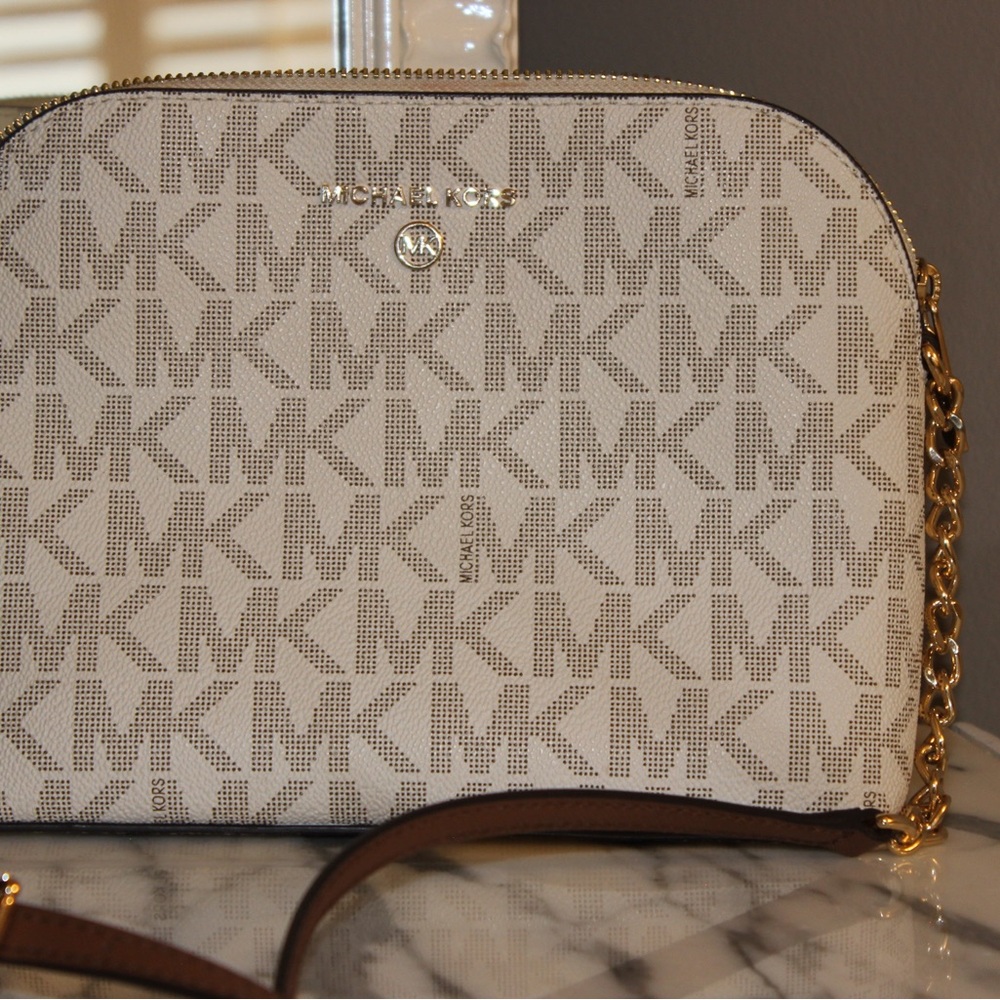 Michael Kors Crossbody